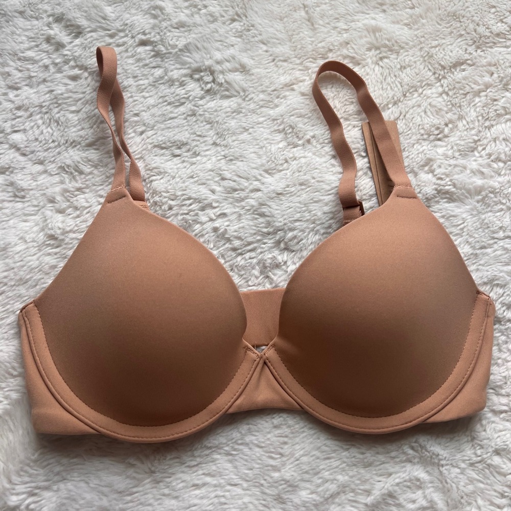 SKIMS Fits Everybody T-Shirt Bra Ochre Underwire Padded BA-DEM-9221 Size 30B NEW - Picture 3 of 12